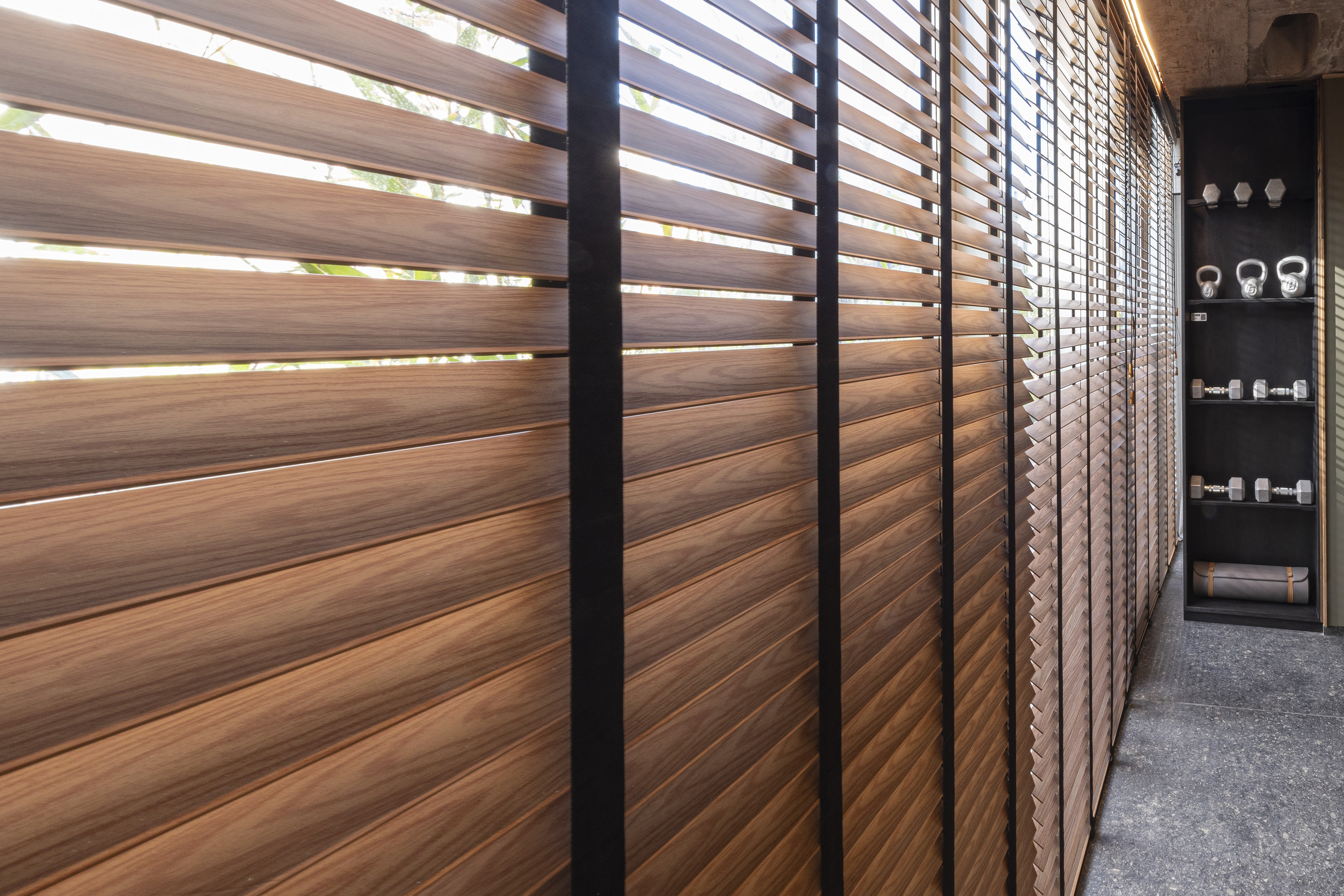 posse cortinas madera