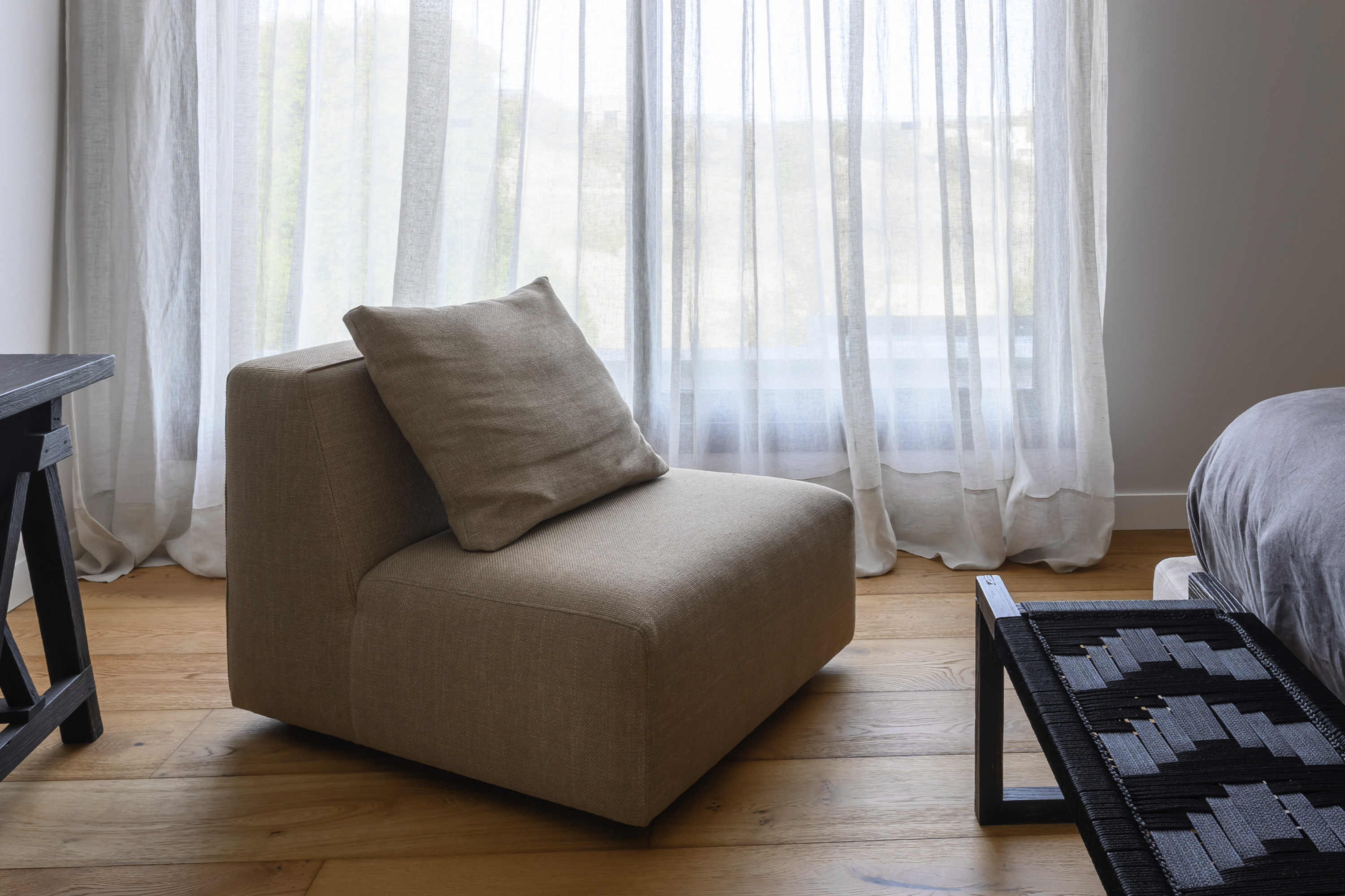 posse sofa (3)