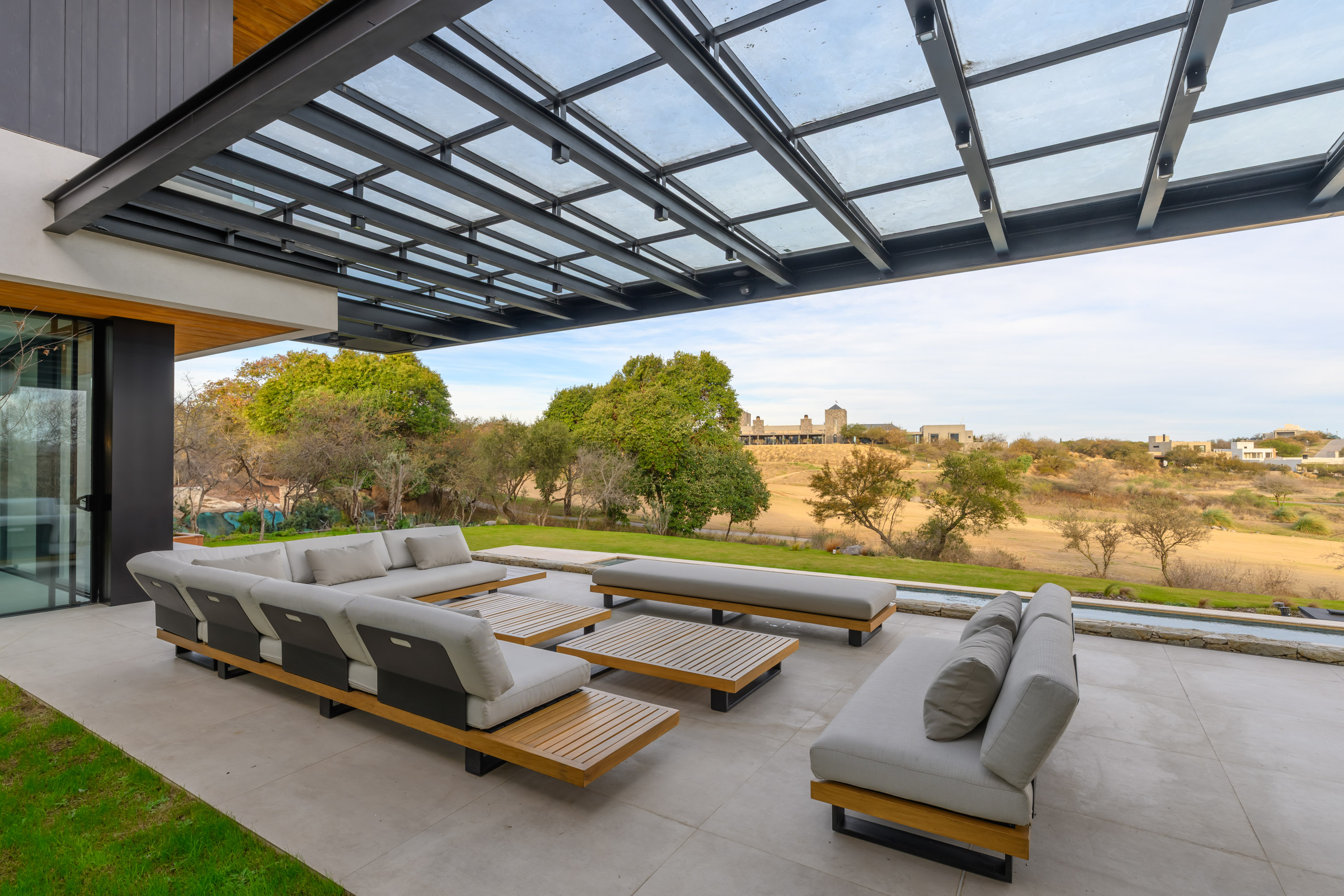 posse ibiza exterior (2)